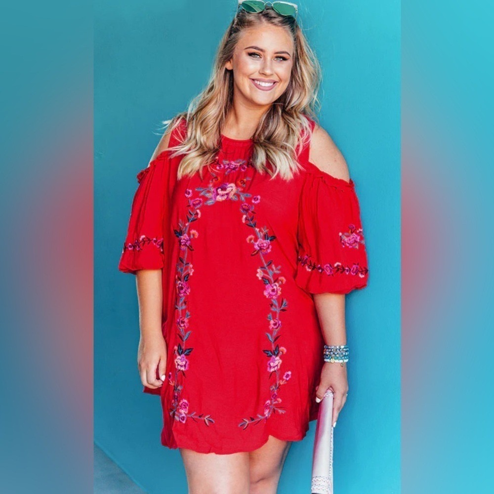 Umgee Red Cold Shoulder Floral Embroidered Shift Dress Plus Size‎ 2XL